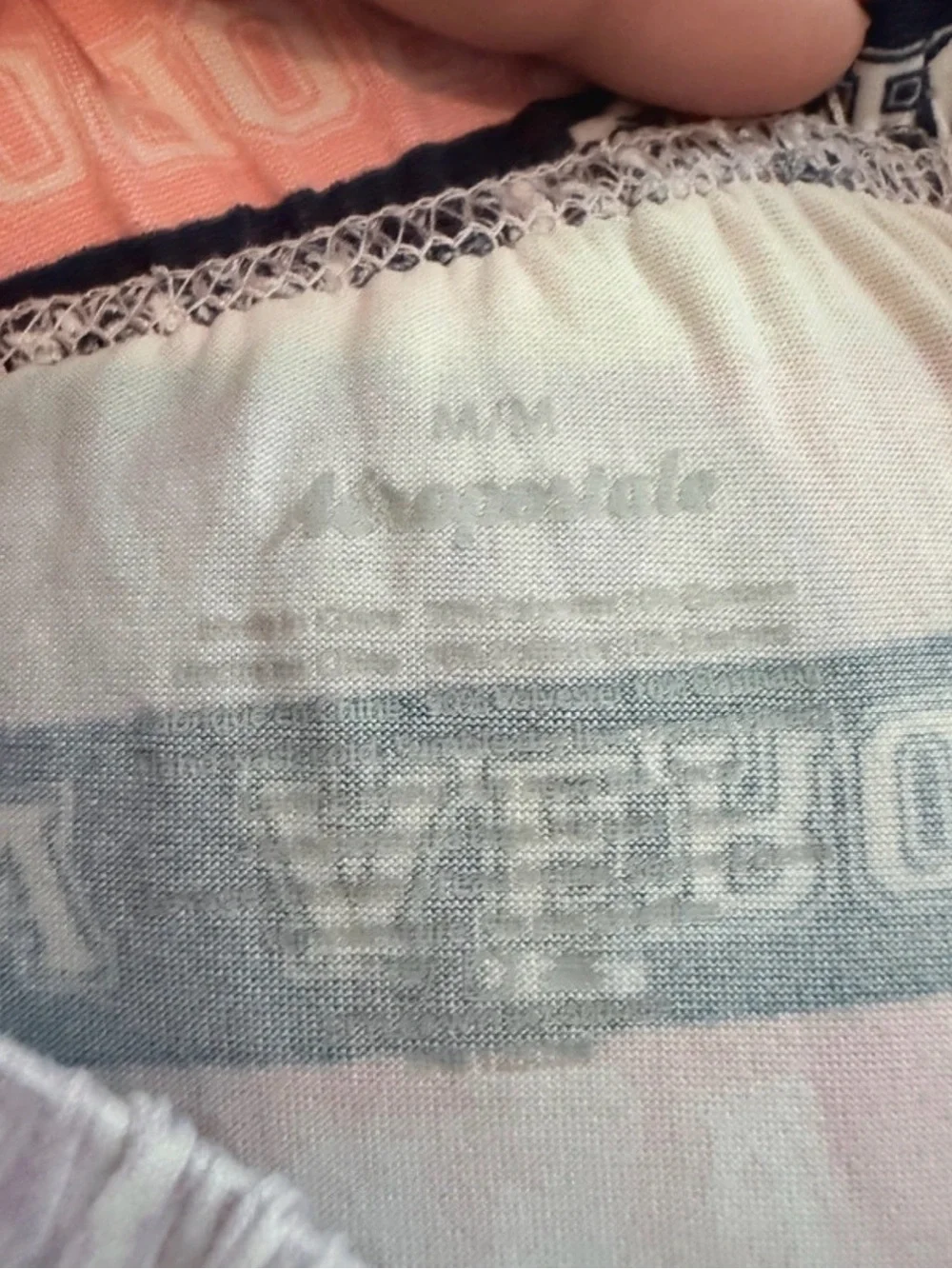Aéropostale All-Over Logo Print Lounge Shorts Pink/White/Navy Size M Youth